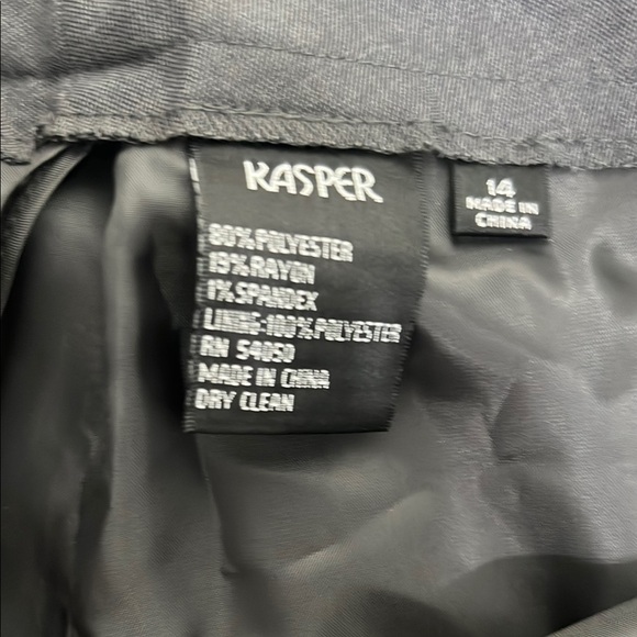 Kasper NWT 2 piece suit Blazer and Pant charcoal gray sz 14 Regal Beauty Rtl 240 - Picture 6 of 13